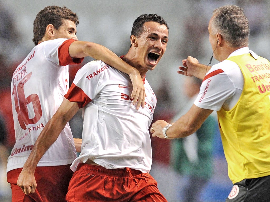 Spurs are keen to sign Brazilian striker Leandro Damiao from Internacional