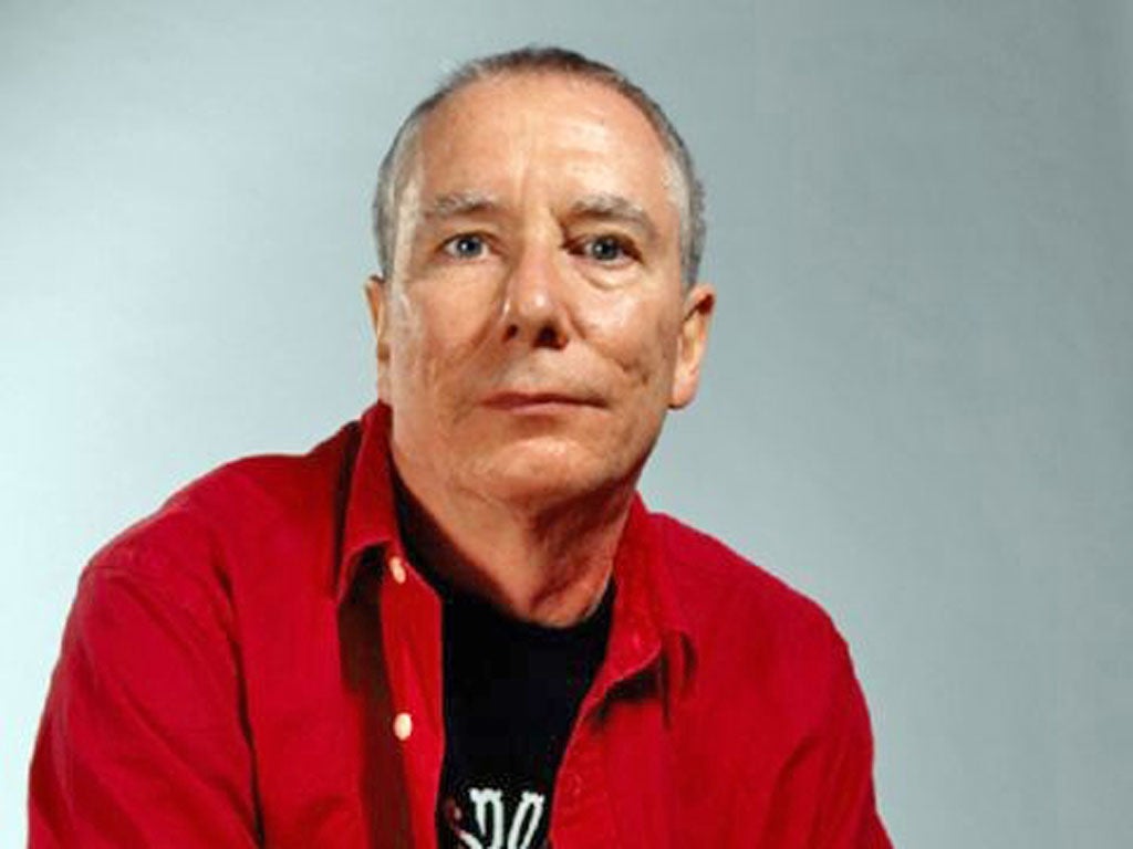 One of the most influential American artists Mike Kelley is about to be featured at the Tate