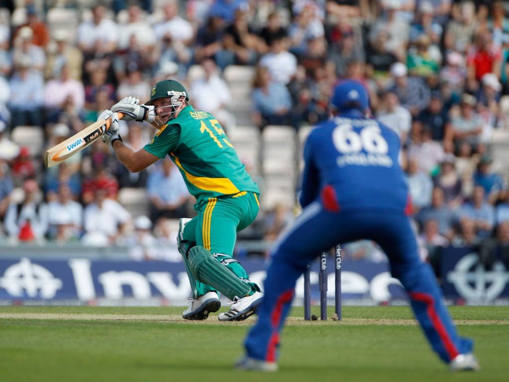 Graeme Smith in action against England