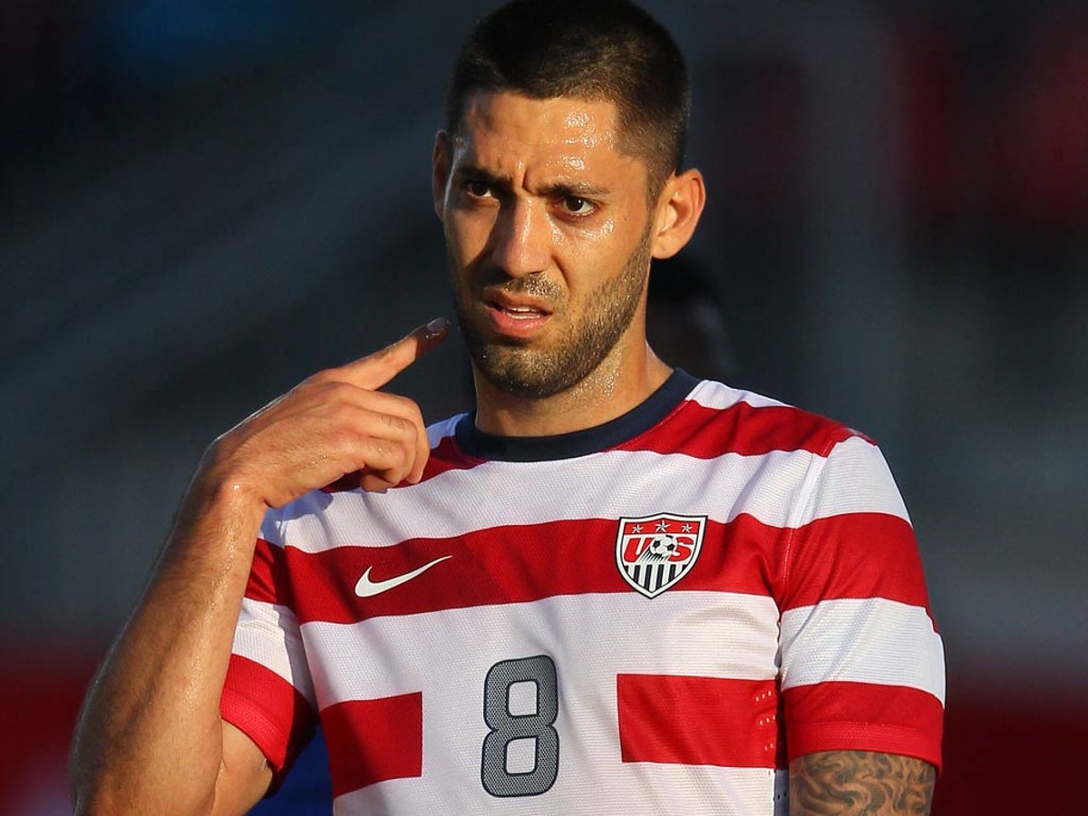 Tottenham forward Clint Dempsey hits out at Fulham