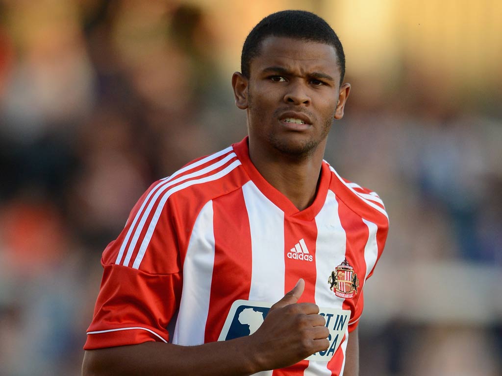 <b>Likeliest arrival </b><br/>
Sunderland have accepted an offer from Fulham for <b>Frazier Campbell</b>, believed to be in the region of £2m. The former Manchester United player wants a return to the capital, and Black Cats manager Martin O'Neill has reluctantly sanctioned a move. Campbell, who can play at full-back or left midfield, must agree personal terms with the Cottagers.
