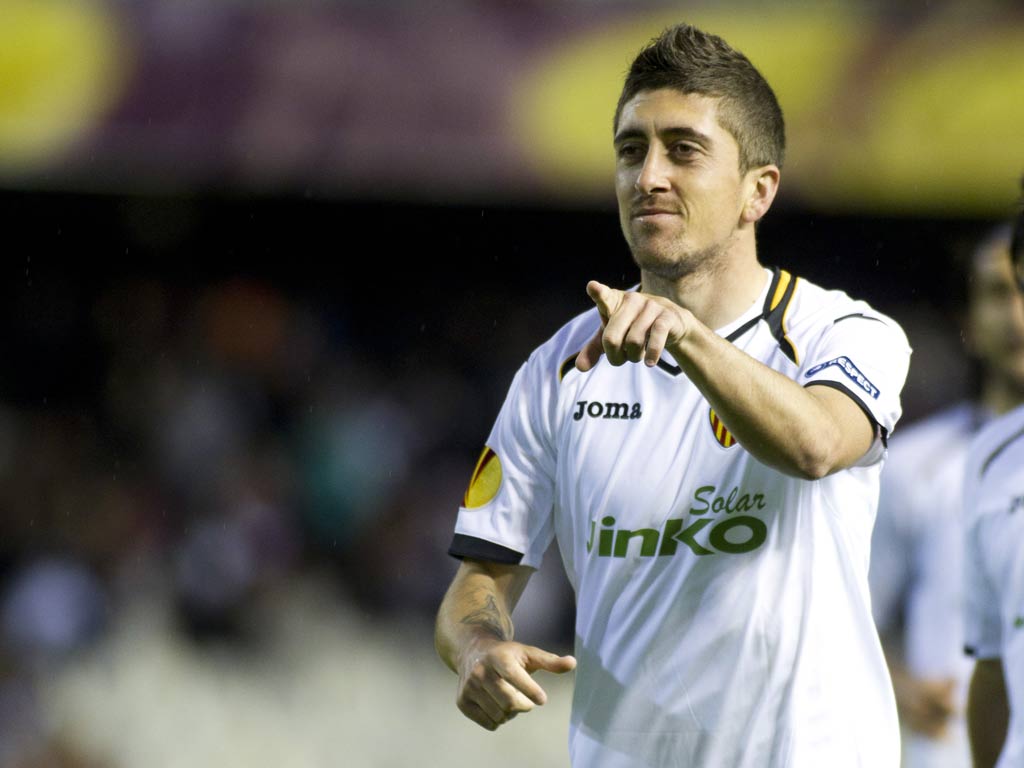 In the mix Swans chairman Huw Jenkins is still in pursuit of Valencia winger Pablo Hernandez , a player that has appeared regularly at the Mestalla for the past four years. The 27-year-old has four Spanish caps, although was originally t