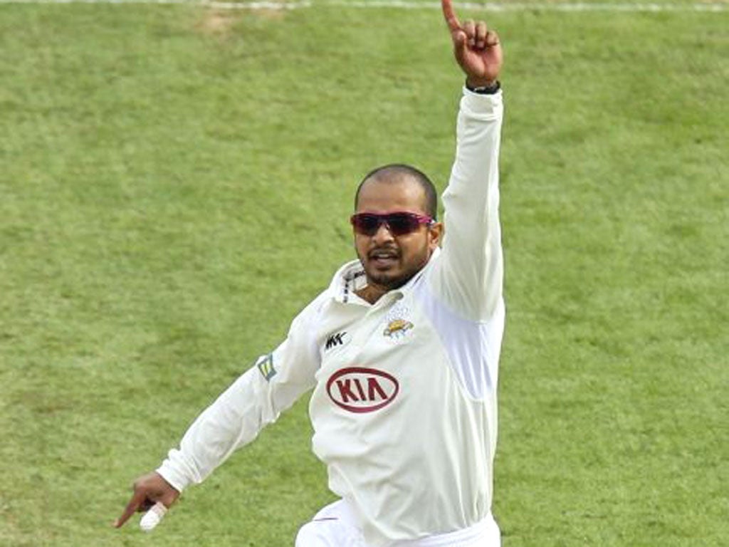Murali Kartik: Accused of unsporting behaviour after running out Alex
Barrow