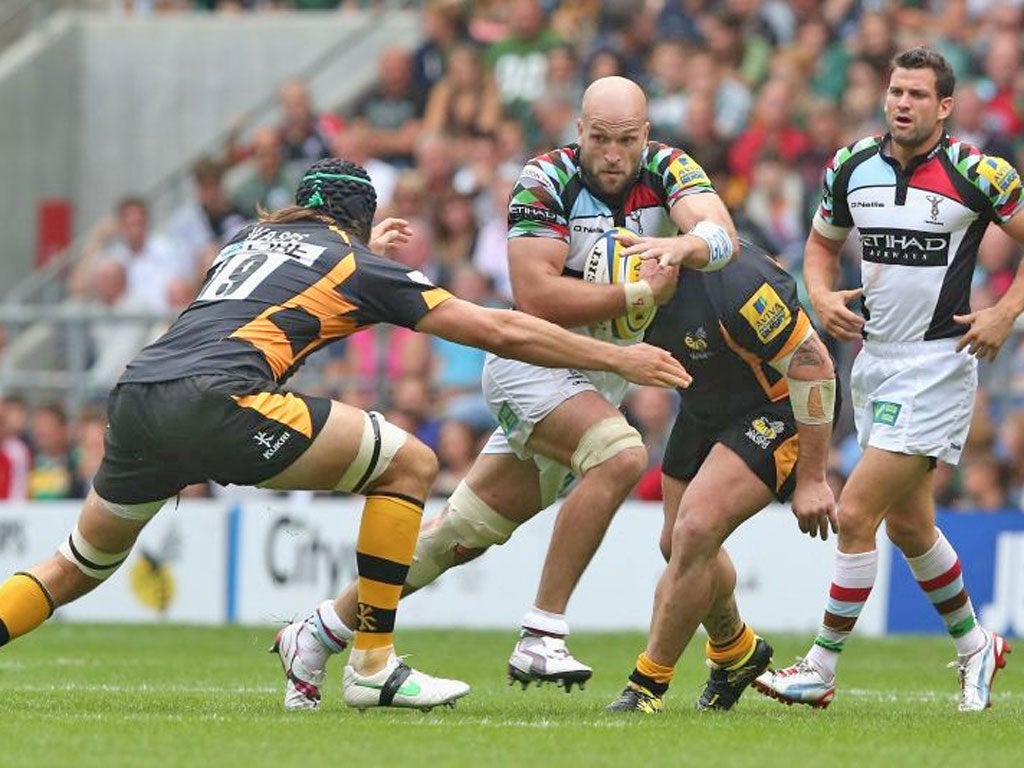 George Robson of Harlequins charges upfield during the Aviva Premiership match between Wasps and Harlequins at Twickenham Stadium