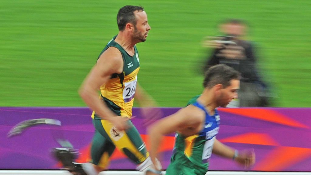 Oscar Pistorius, the amputee sprinter who won over so many hearts when he competed at the Olympics a few weeks ago, darkened the mood of the Games last night by complaining
about the blades used by Alan Fonteles Cardoso Oliveira
