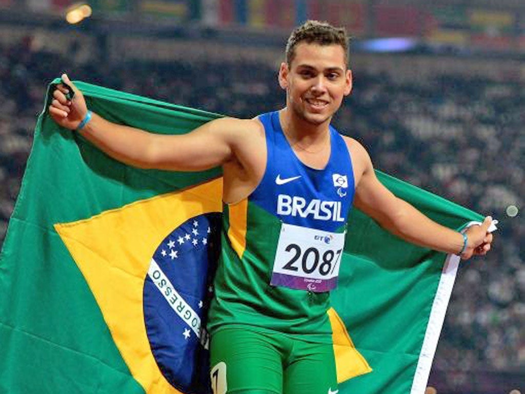 Ana Oliveira: The Brazilian had shorter strides than Pistorius,
according to a sports scientist