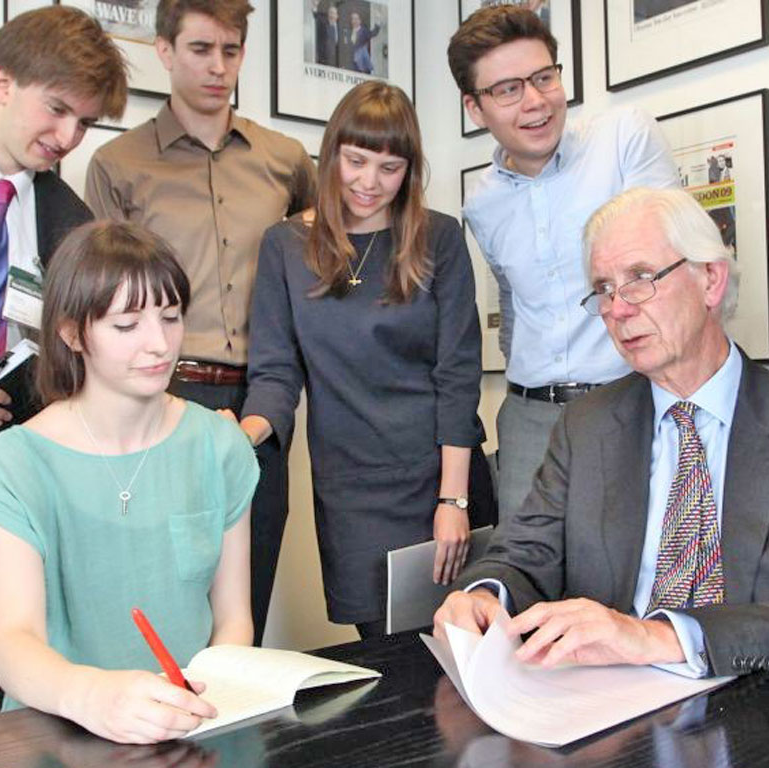 The Independent’s founding editor Andreas Whittam Smith with the
newspaper’s intern students