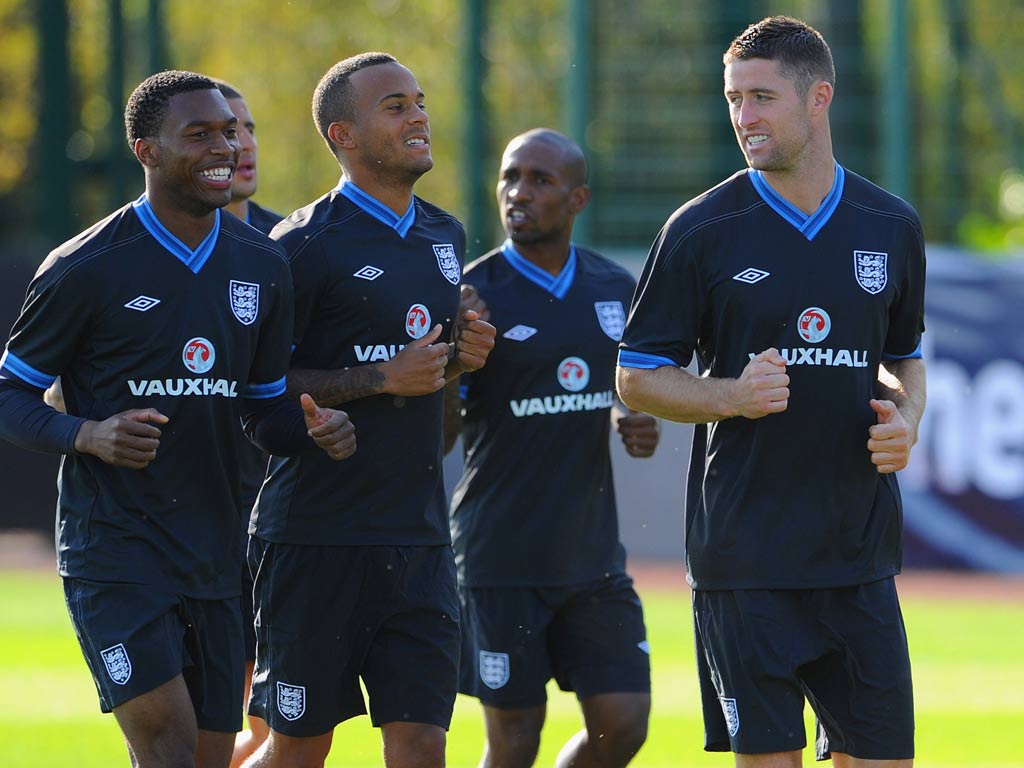 Gary Cahill and others pictures during an England training session