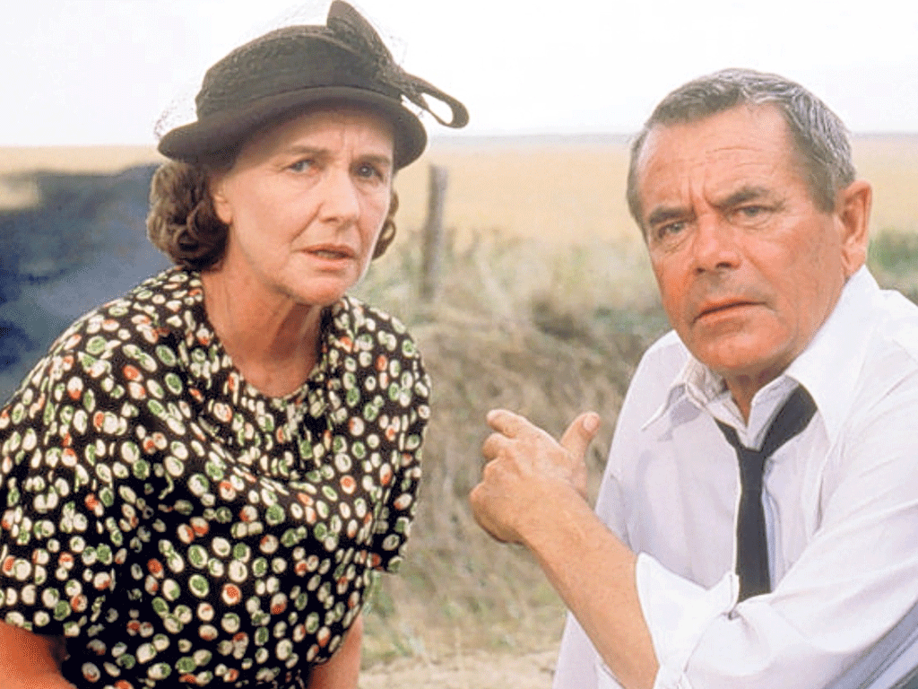 Thaxter with Glenn Ford, as the adoptive parents of Superman in Richard Donner's 1978 film