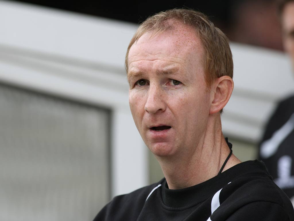 Scunthorpe manager Alan Knill