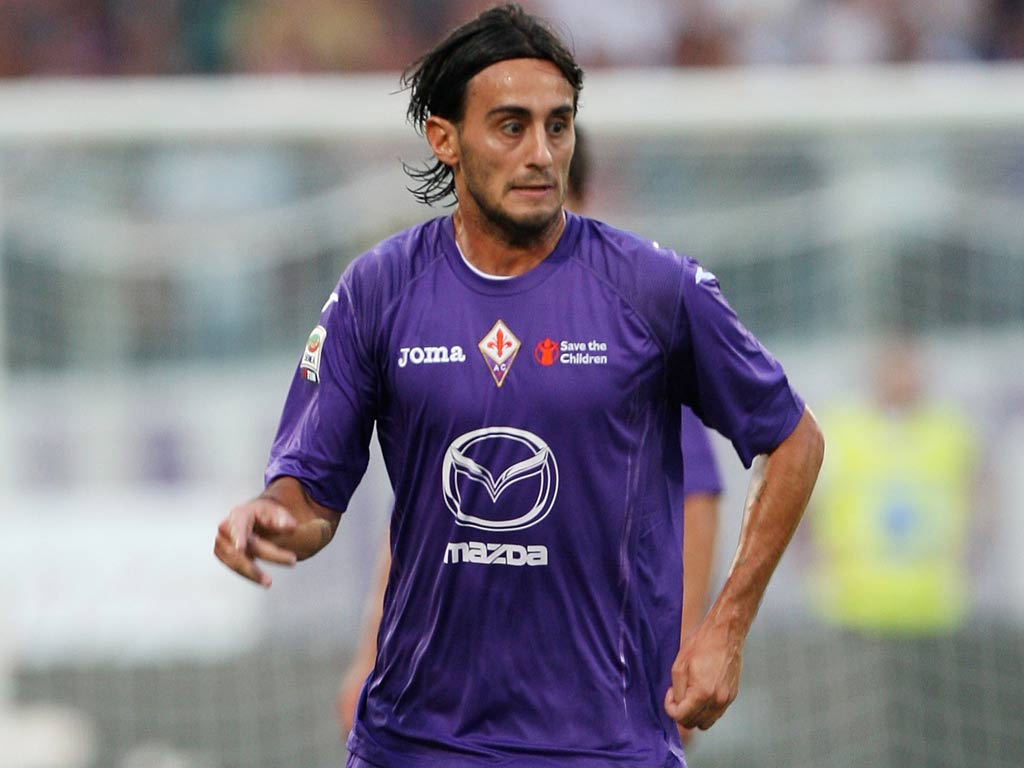 Fiorentina midfielder Alberto Aquilani