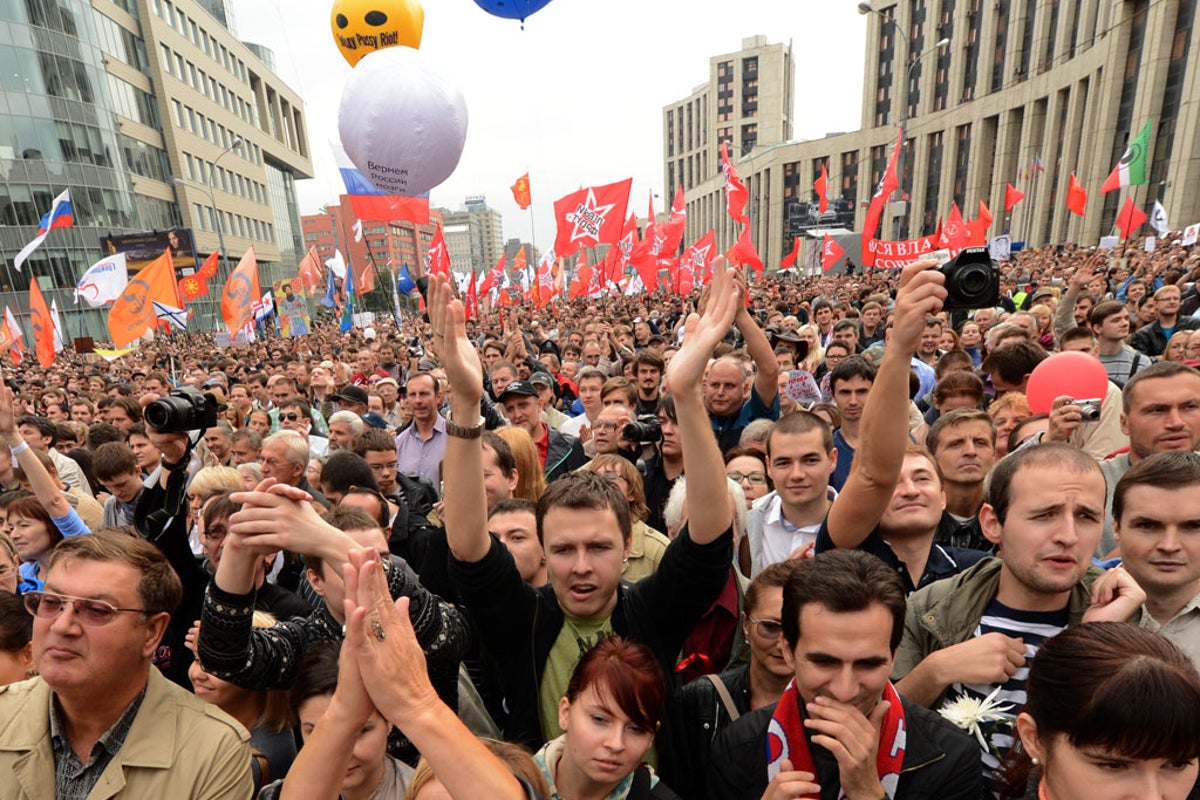 Thousands join Moscow anti-Putin rally | The Independent | The Independent
