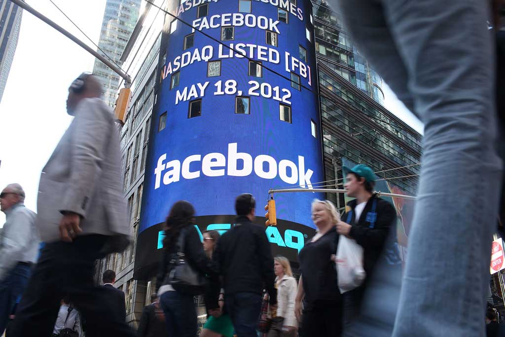 Boom, boom: Facebook advertises its shares in New York