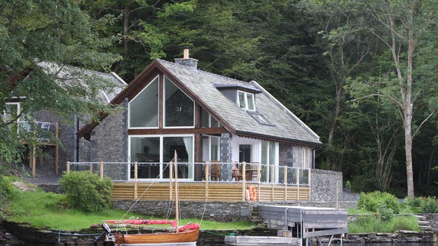 Amble about: A Pullwood Bay estate cottage