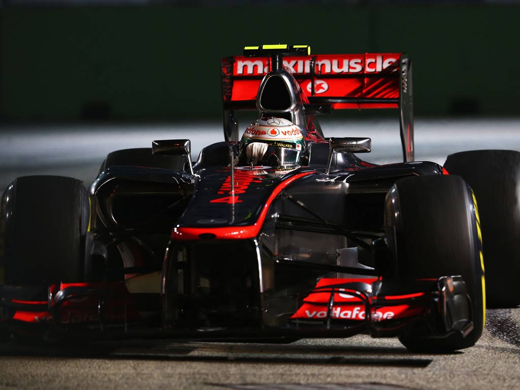 Lewis Hamilton in action in Singapore
