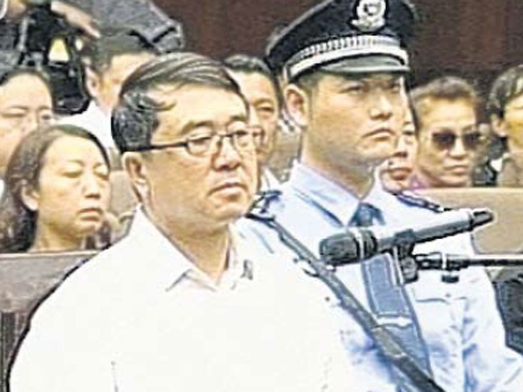 Wang Lijun hears his sentence in Chengdu yesterday