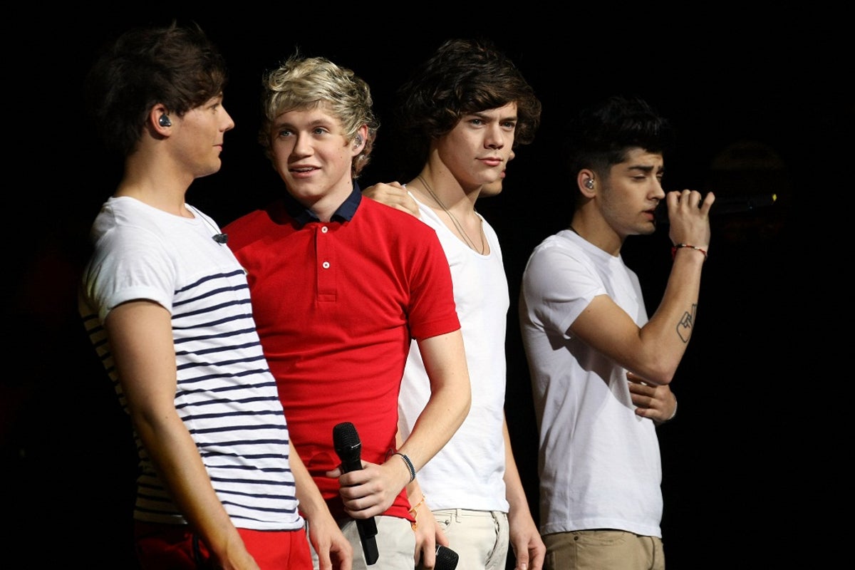 One Direction break another US record with 'Live While We're Young ...
