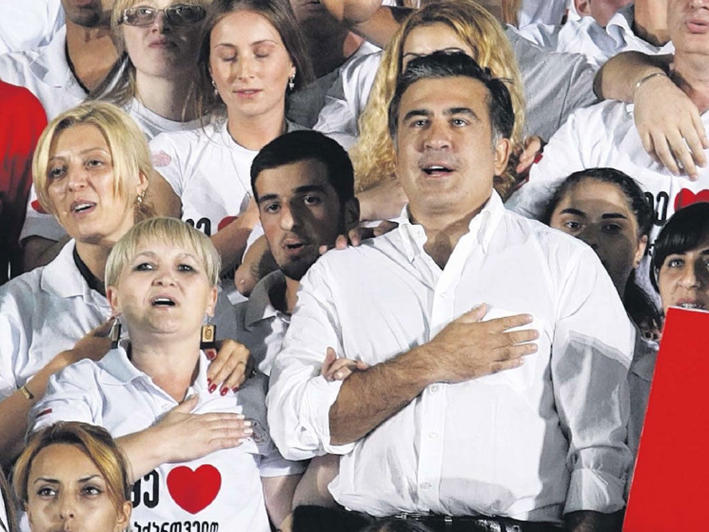 The Georgian President Mikhail Saakashvili accuses his opponent of being a Kremlin stooge