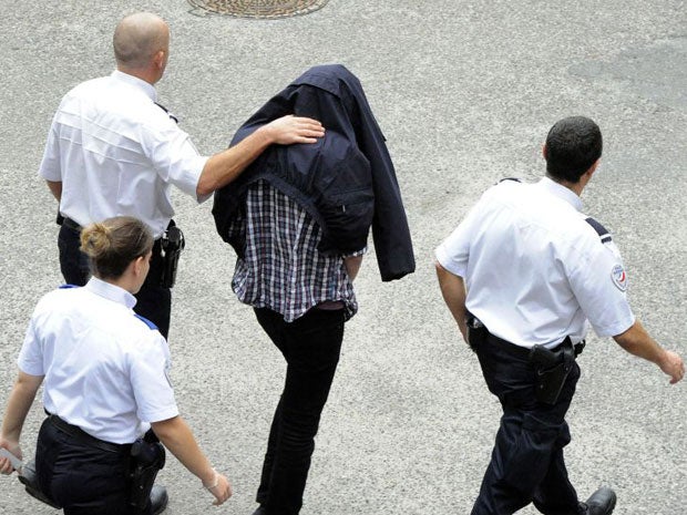 Jeremy Forrest (centre) will return to the UK after a French court agreed to his extradition