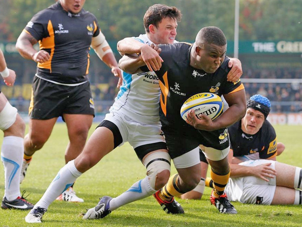 Simon McIntyre scores for Wasps in their narrow win yesterday