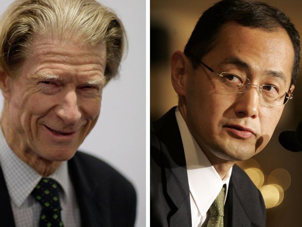 John B. Gurdon from Great-Britain and Shinya Yamanaka of Japan (R)