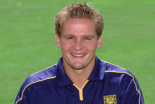 Neal Ardley pictured during the Wimbledon FC 2001/02 season