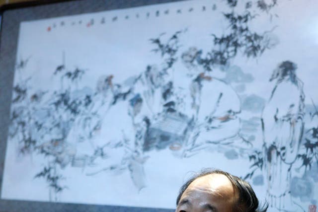 Chinese writer Mo Yan has been named the winner of the Nobel Prize in literature.