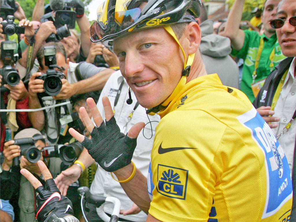 Nike have stood by Lance Armstrong despite last week's report