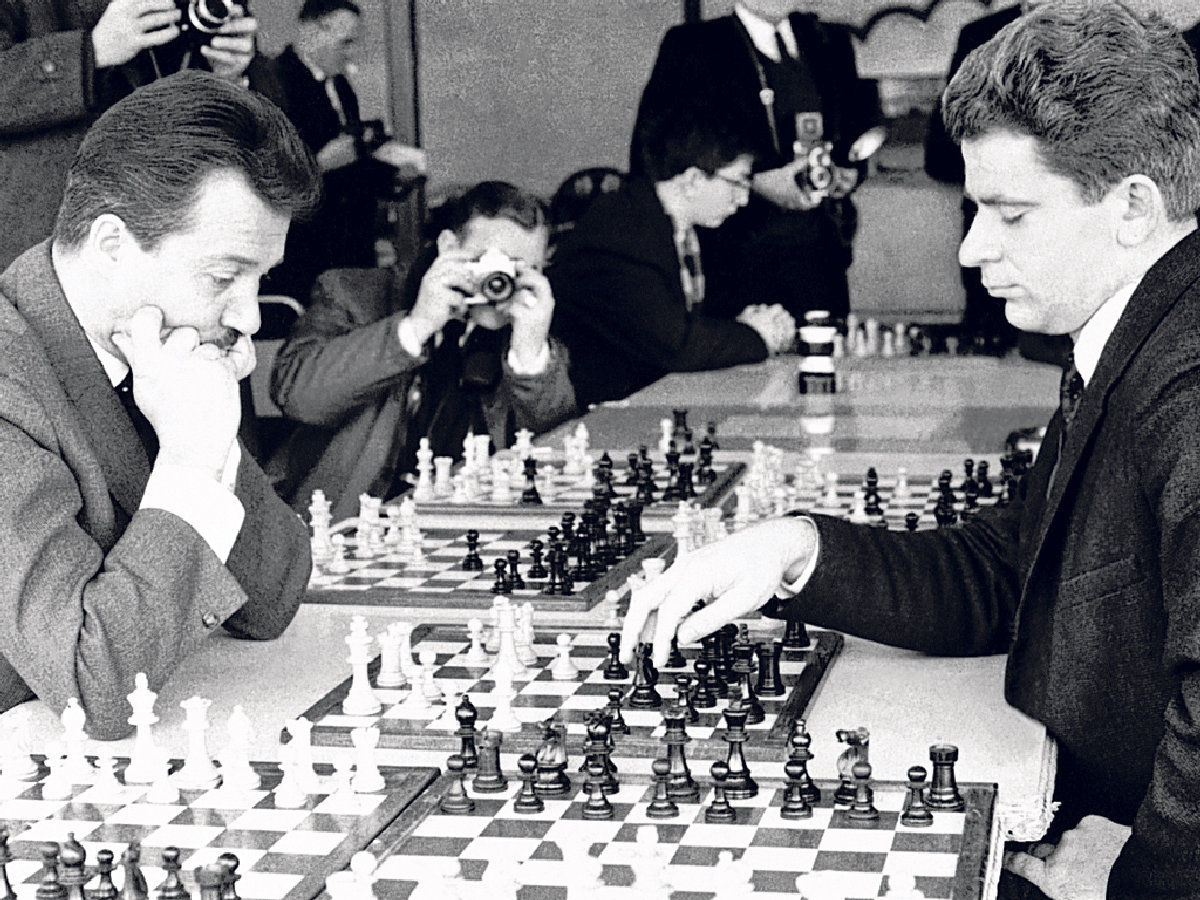 FIDE Elections: Kasparov's Team ~ Chess Magazine Black and White