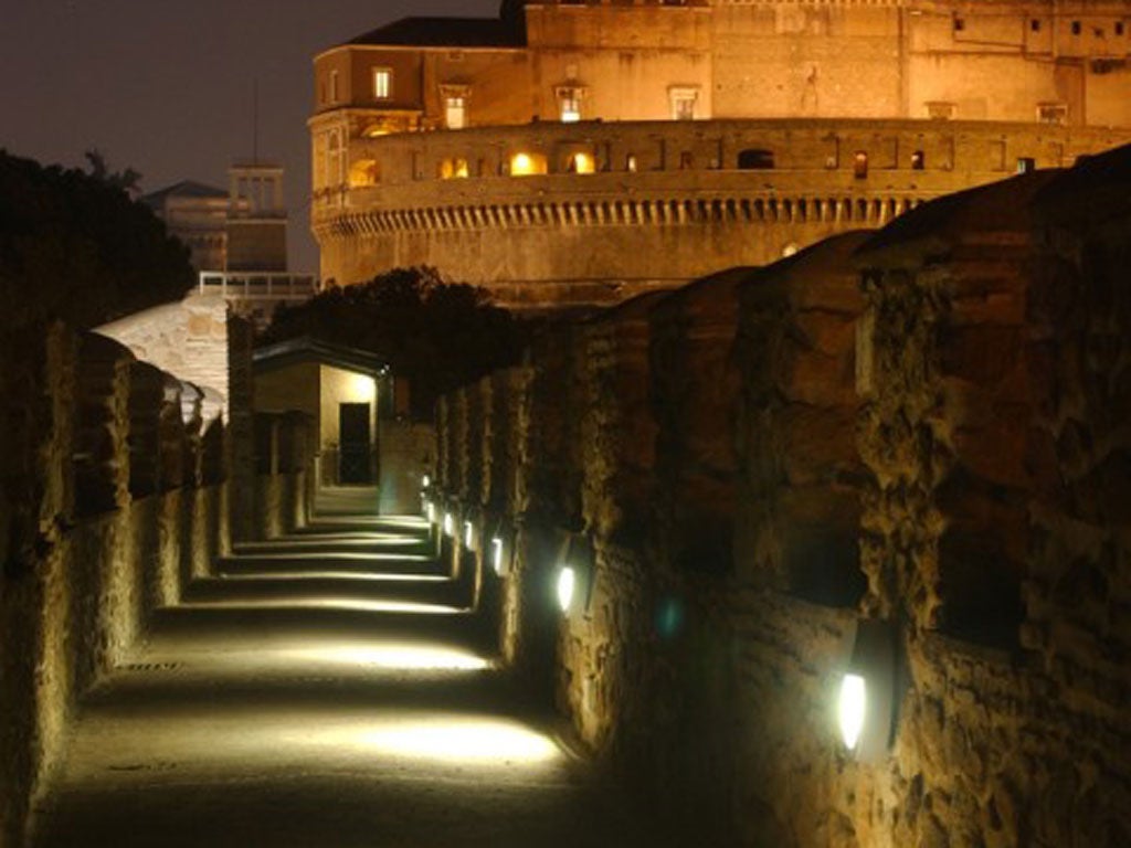 Italy Behind These Roman Walls The Independent - 