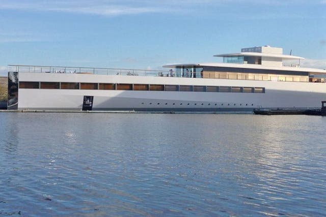 Jobs’s iYacht: More than 250ft long, Sends giant ripples through the
ocean (if not the universe), available in white and silver (but, unlike the iPhone 5, not black)