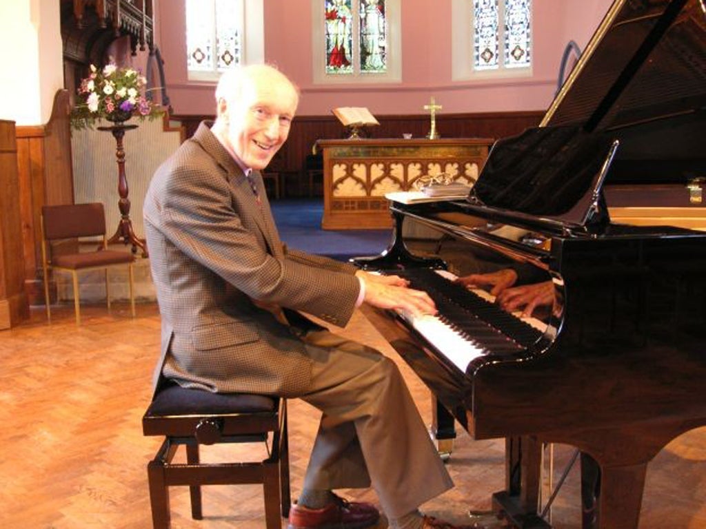 Peter Cork, whose live concert career began only when he was in his
seventies, and was done strictly for a favourite charity