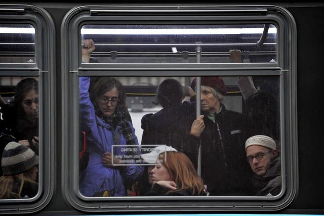 With the subway gone, New Yorkers are struggling to find public transport around the city