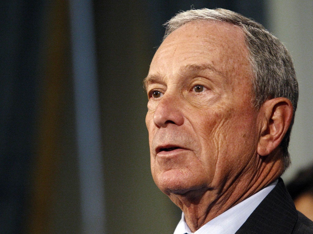 New York Mayor Michael Bloomberg has announced he will vote for Barack Obama in the Presidential elections