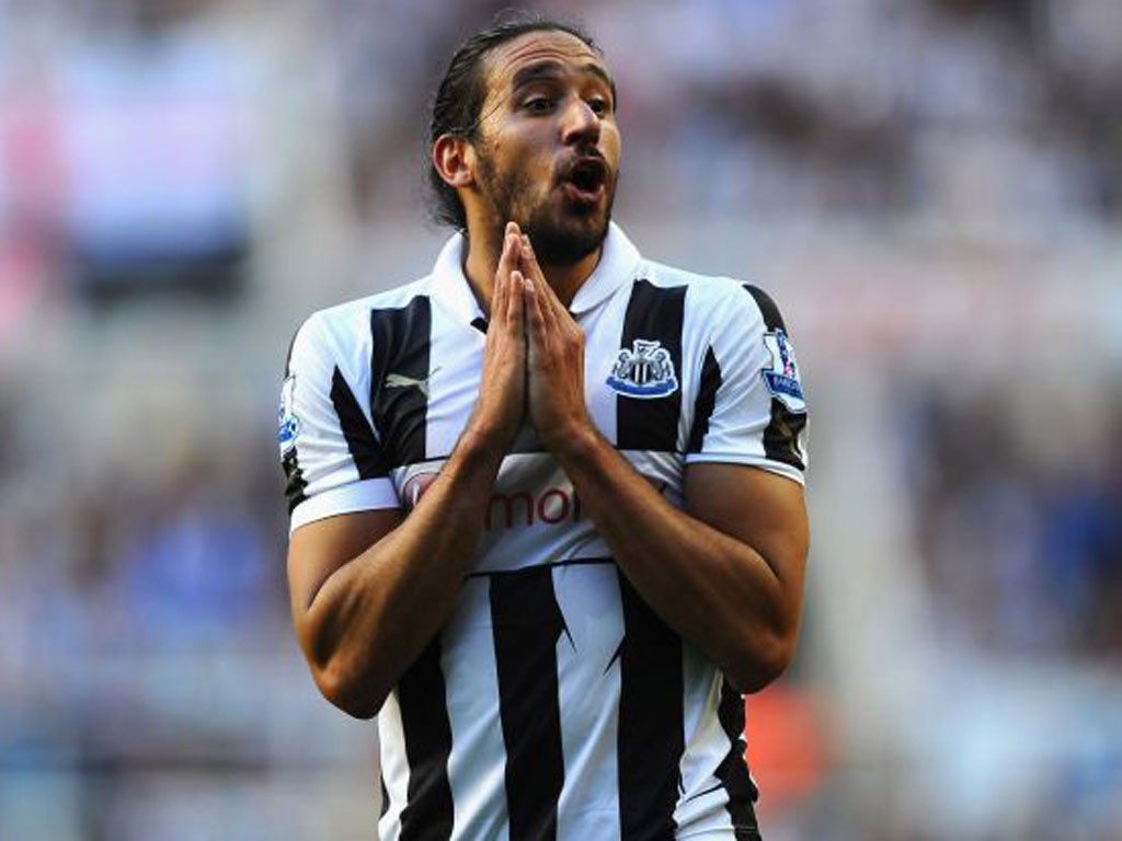 Jonas Gutierrez knows his fellow South American Luis Suarez well and admits that the Liverpool striker is a really difficult player to keep quiet