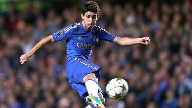 Oscar scores Chelsea's second last night from long range