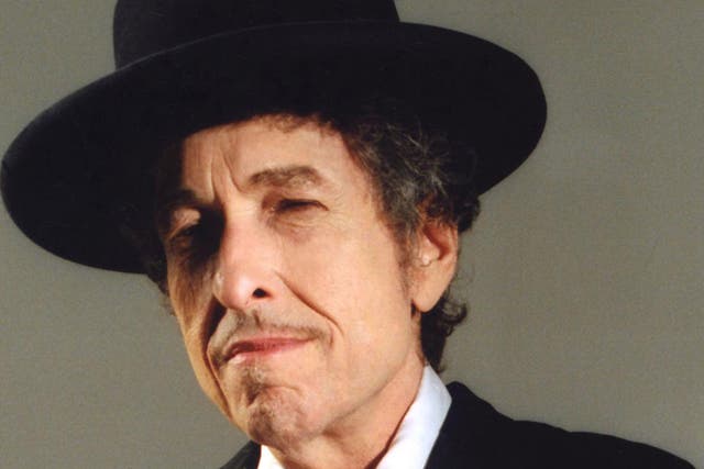 Bob Dylan has confirmed he is having a 33-date European tour