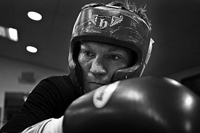 Hatton returns to the ring at Manchester's MEN Arena in a fight against the Ukrainian welterweight Vyacheslav Senchenko