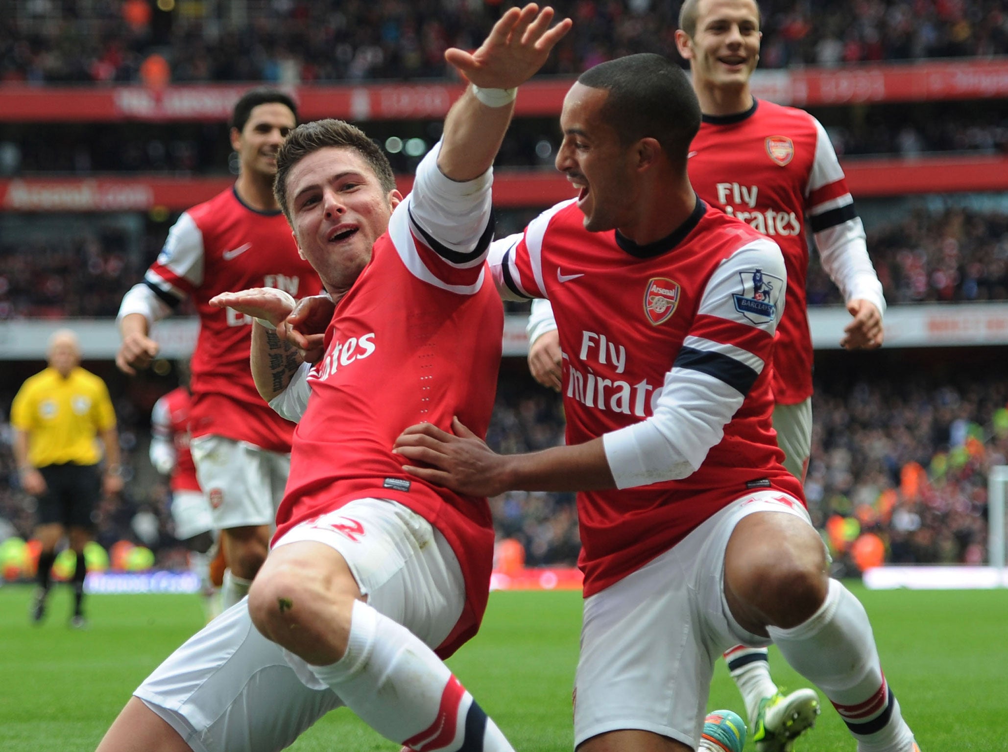 Giroud celebrates Arsenal's third