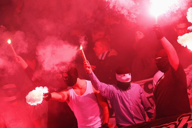 There were violent clashes between Hanover 96 and Dynamo Dresden fans in the German Cup