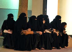 Women in Saudi Arabia allowed to join military 