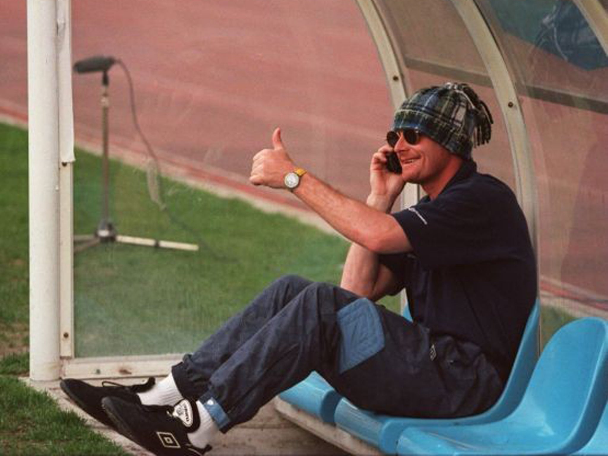Gazza tries to stay undercover while with Lazio in 1995