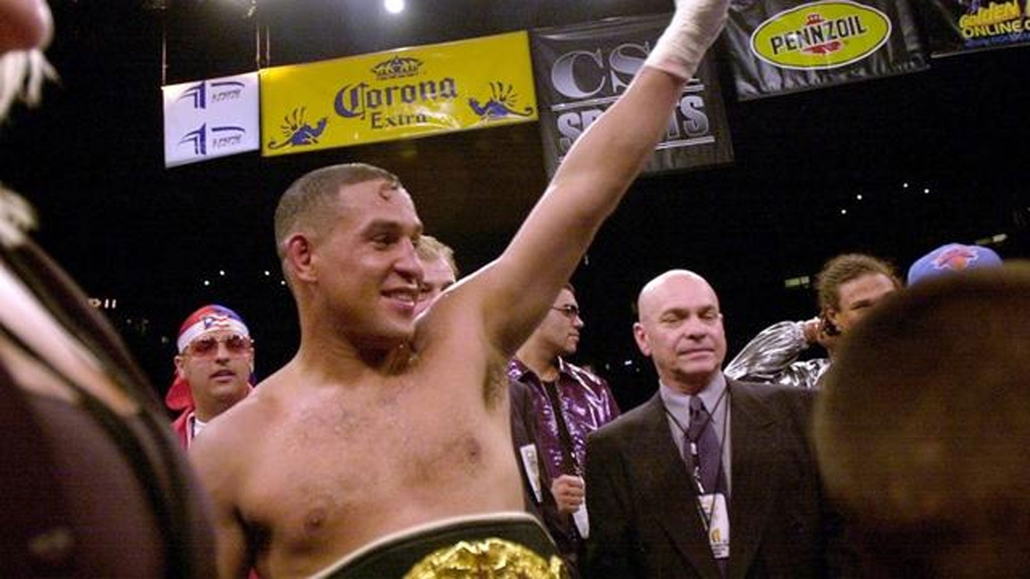 Doctors declare three-time world boxing champion Hector Camacho 'brain dead' after shooting