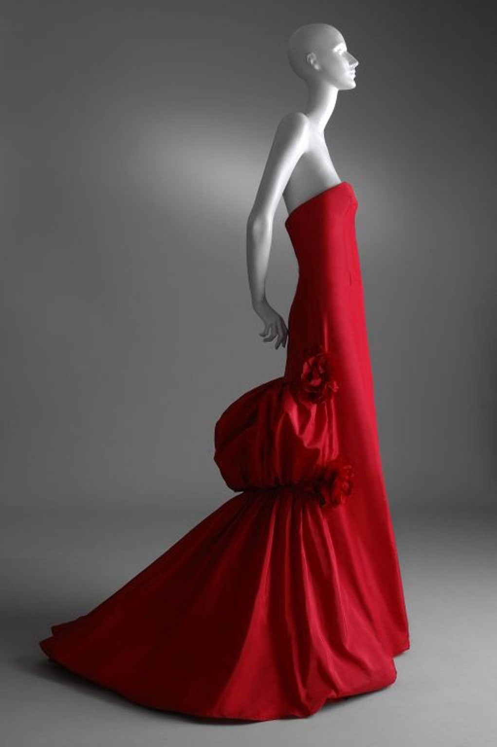 Valentino shop red gown