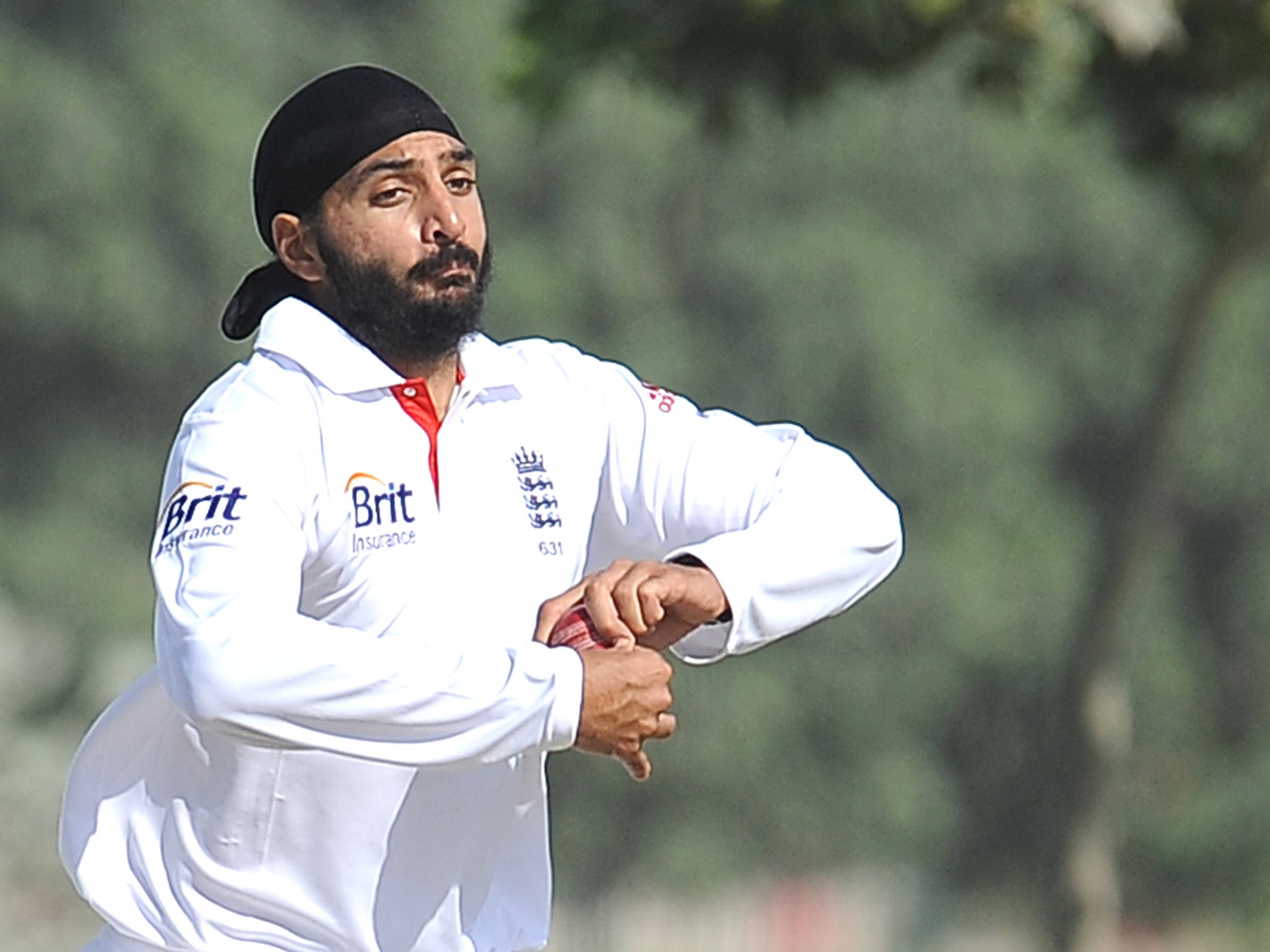 Panesar’s haul was only the ninth time a visiting spinner has taken 10
wickets in a Test in India