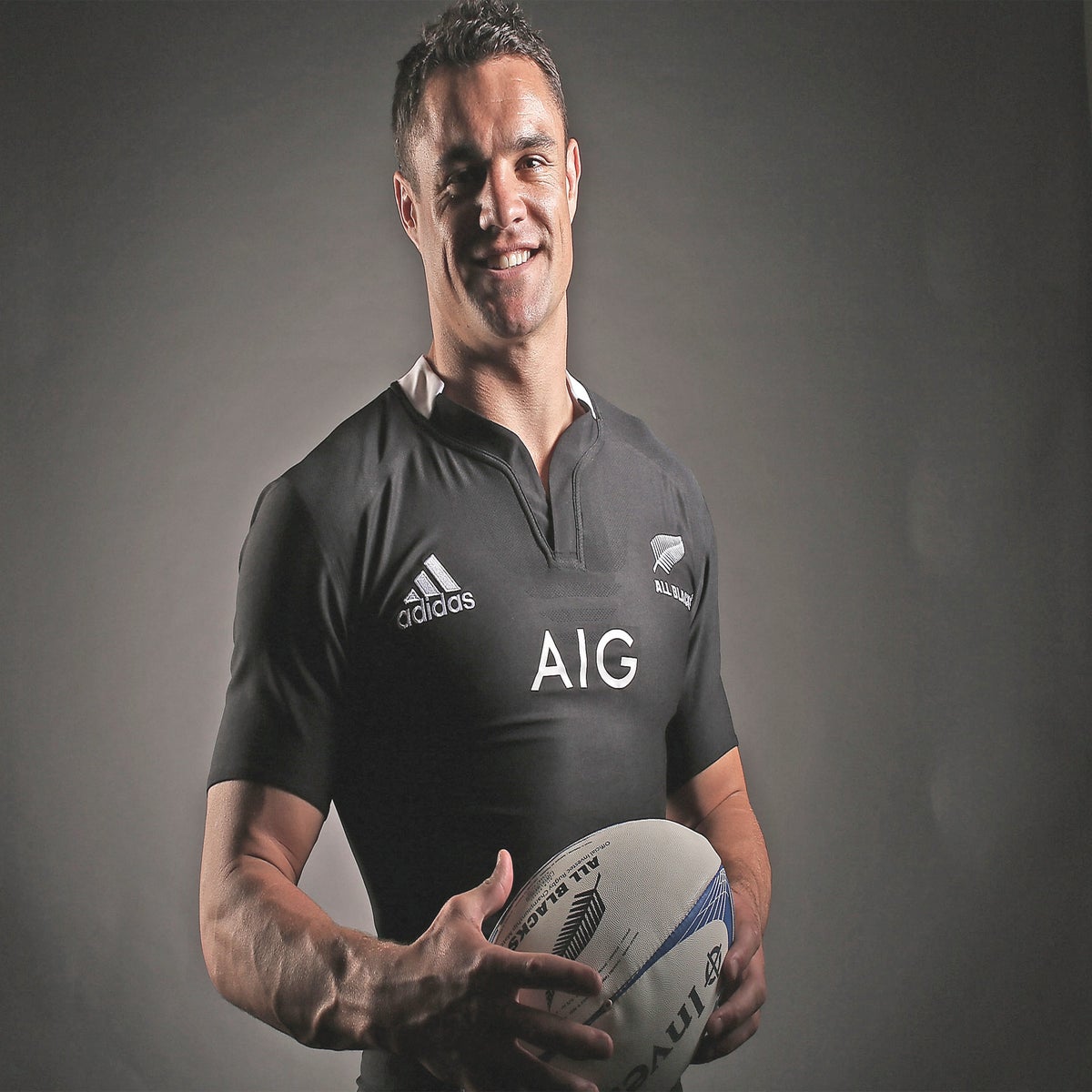 New Zealand make statement of intent as Dan Carter regains world