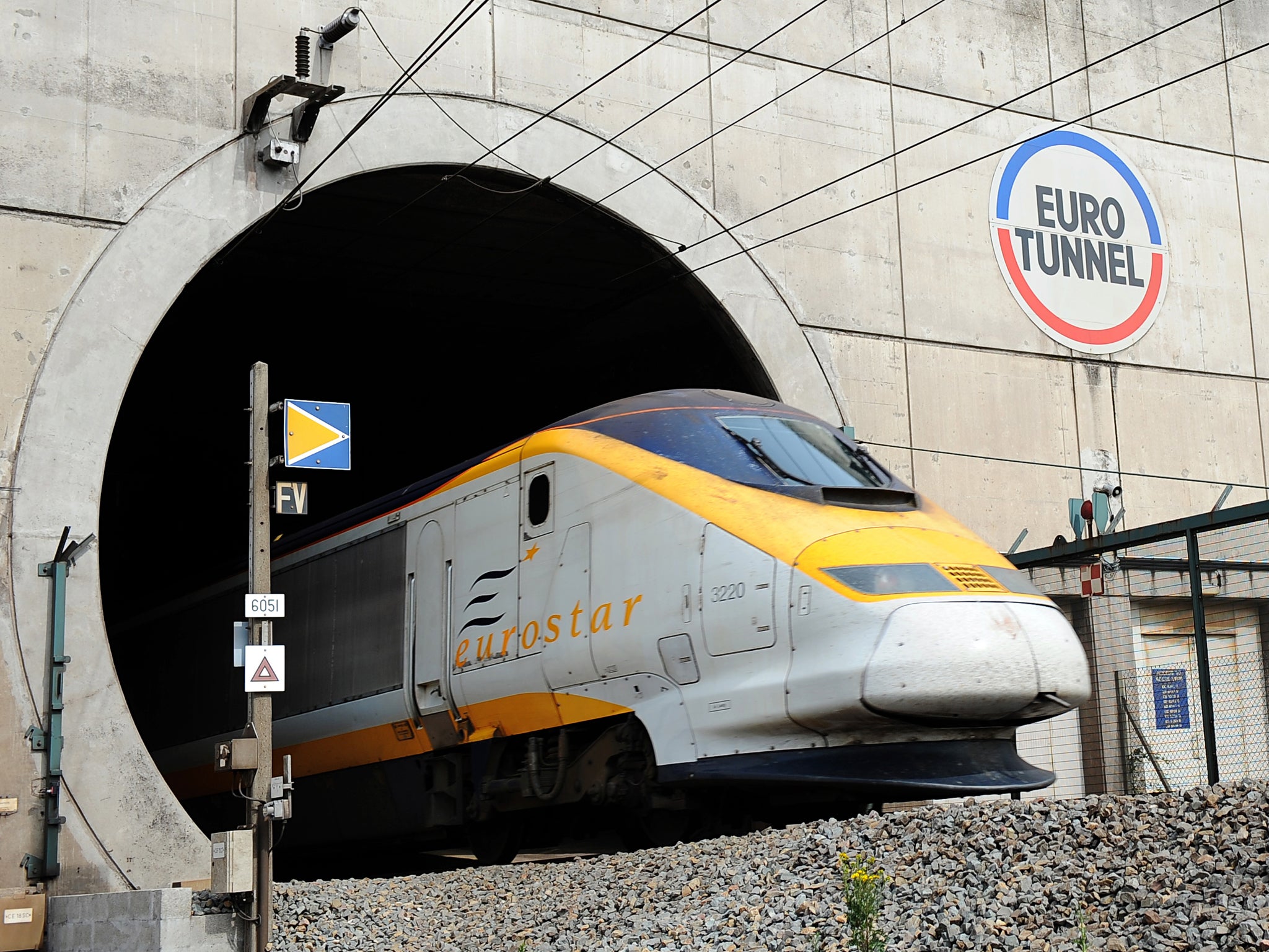 Eurotunnel charges a reservation fee that equates to around £14.15 (€16.60) per passenger