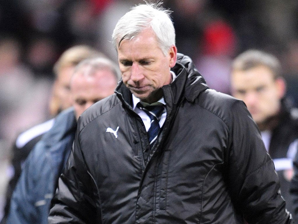 Alan Pardew has seen his side slump since signing a new deal