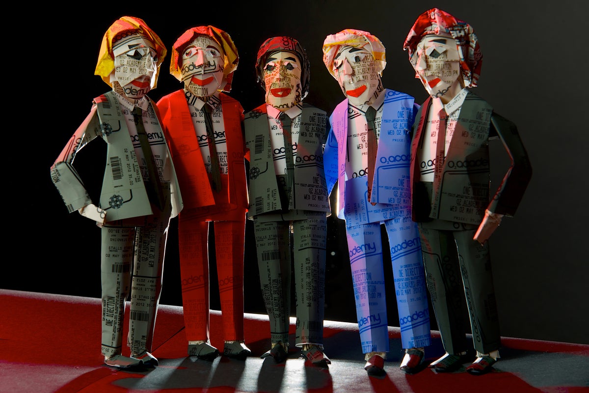 1D in 2D? One Direction made out of tickets | The Independent | The ...