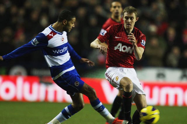 Darren Fletcher (right) says United need to stop giving teams head starts